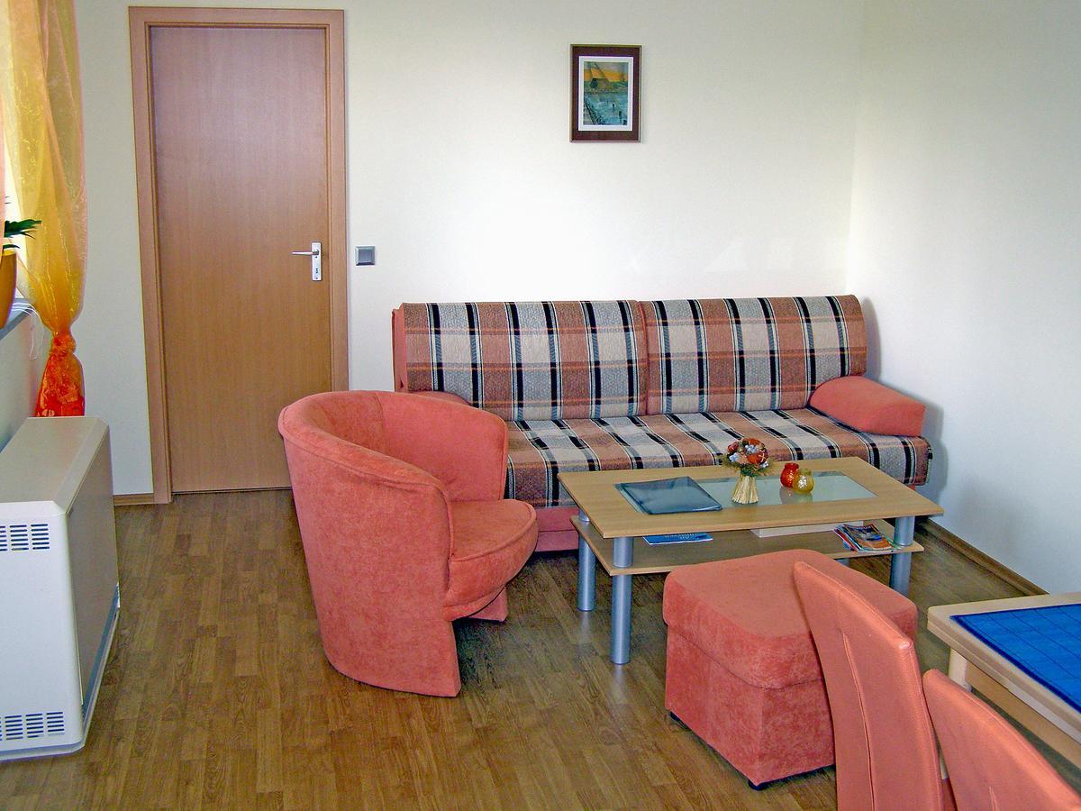 Holiday Home Goetheallee By Interhome Krakow am See Exteriör bild